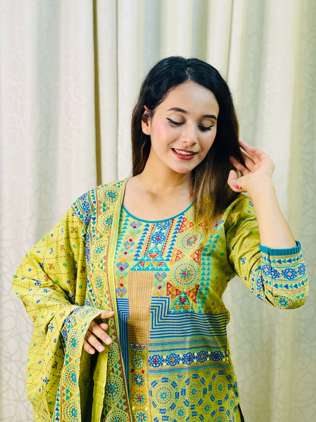 Women’s Stylish & Exclusive Aarong Cotton Three piece